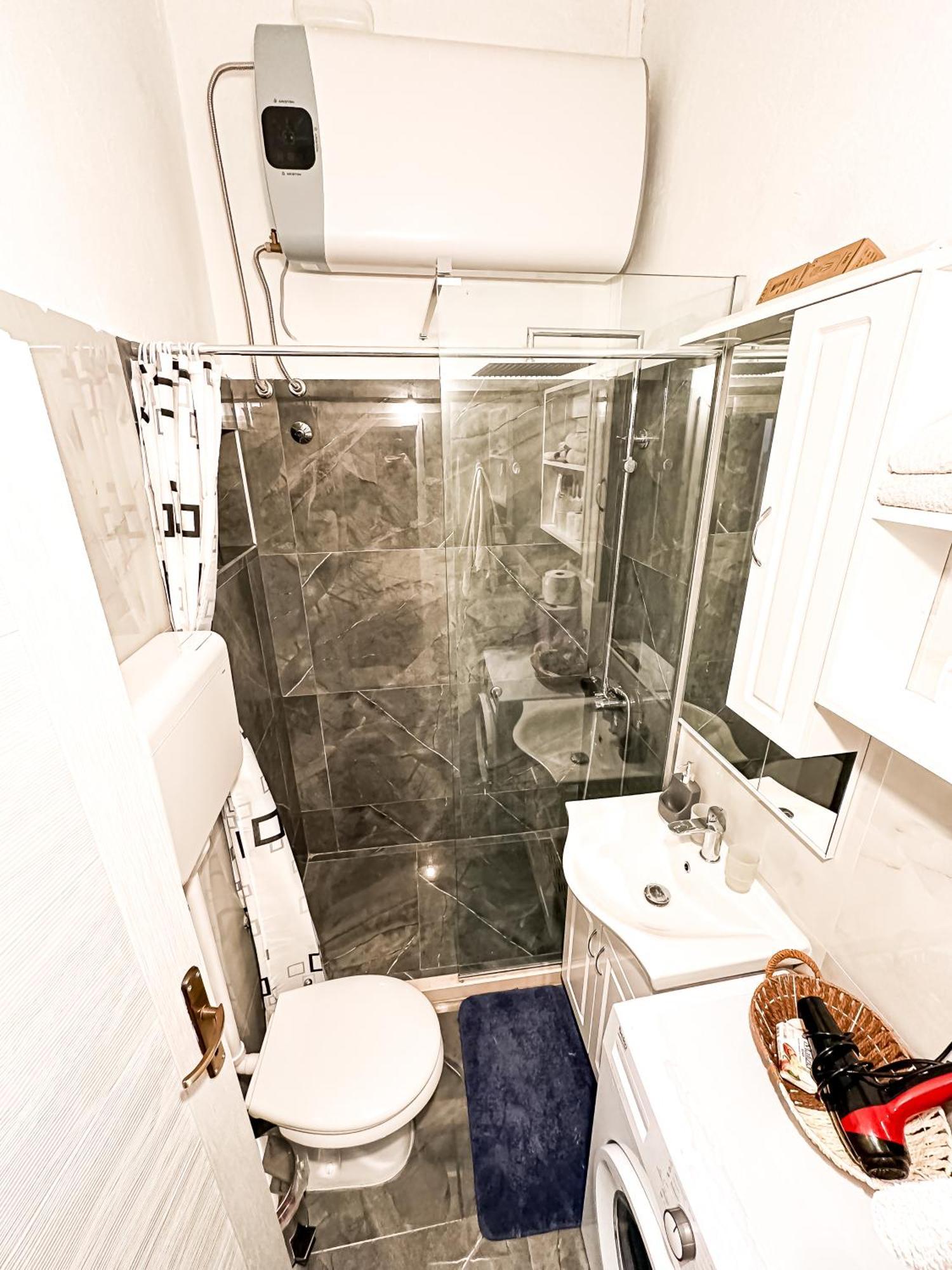 Venera Apartman Skaljari